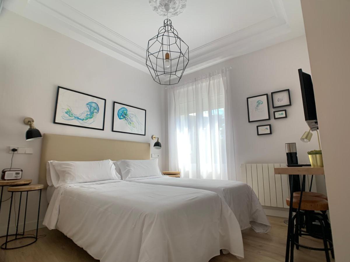 Pension Boutique La Urraca Negra Burgo 外观 照片